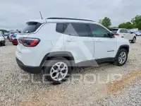 2025 Jeep COMPASS photo