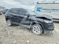 2025 Jeep COMPASS photo
