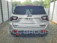 2025 Jeep COMPASS photo