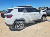 2025 Jeep COMPASS фото