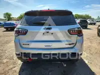 2025 Jeep COMPASS photo