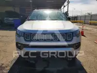 2025 Jeep COMPASS фото