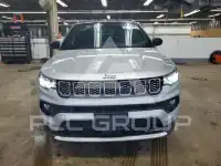 2025 Jeep COMPASS photo
