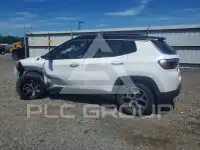 2025 Jeep COMPASS фото