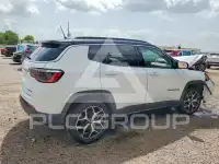 2025 Jeep COMPASS photo