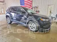 2025 Jeep COMPASS photo
