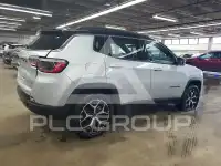 2025 Jeep COMPASS photo