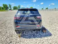 2025 Jeep COMPASS photo