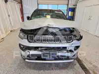 2025 Jeep COMPASS фото