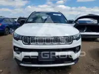 2025 Jeep COMPASS photo