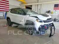 2025 Jeep COMPASS photo
