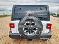 2025 Jeep WRANGLER фото