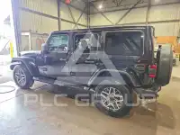 2025 Jeep WRANGLER фото