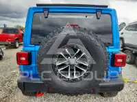 2025 Jeep WRANGLER фото