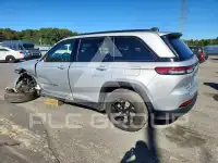 2025 Jeep CHEROKEE фото