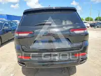 2025 Jeep CHEROKEE photo