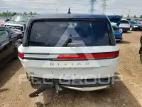 2025 Rivian R1S photo