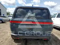 2025 Rivian R1S фото