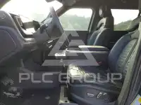 2025 Rivian R1S photo
