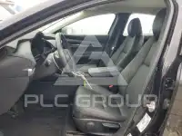 2025 Mazda 3 photo