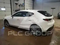 2025 Mazda 3 фото