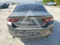2025 Mazda 3 фото