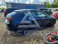 2025 Mazda 3 фото