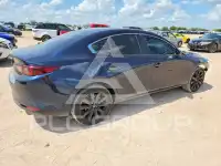 2025 Mazda 3 photo