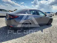 2025 Mazda 3 photo