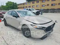 2025 Mazda 3 photo