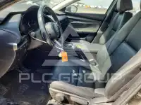 2025 Mazda 3 photo