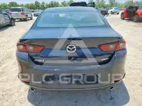 2025 Mazda 3 photo