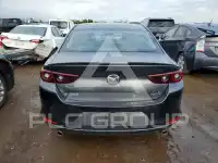 2025 Mazda 3 photo