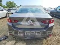 2025 Mazda 3 фото