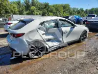 2025 Mazda 3 photo