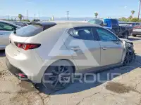 2025 Mazda 3 фото