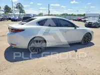 2025 Mazda 3 фото