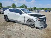 2025 Mazda 3 photo
