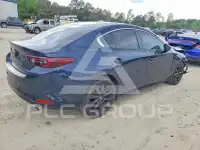 2025 Mazda 3 photo