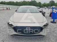 2025 Mazda 3 photo