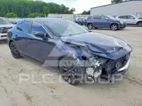 2025 Mazda 3 photo