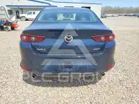 2025 Mazda 3 photo