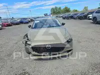 2025 Mazda 3 фото