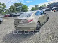2025 Mazda 3 фото
