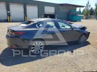 2025 Mazda 3 photo