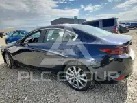 2025 Mazda 3 photo