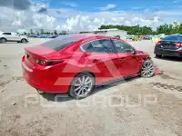 2025 Mazda 3 фото