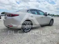 2025 Mazda 3 photo