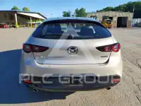2025 Mazda 3 фото