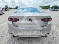 2025 Mazda 3 photo